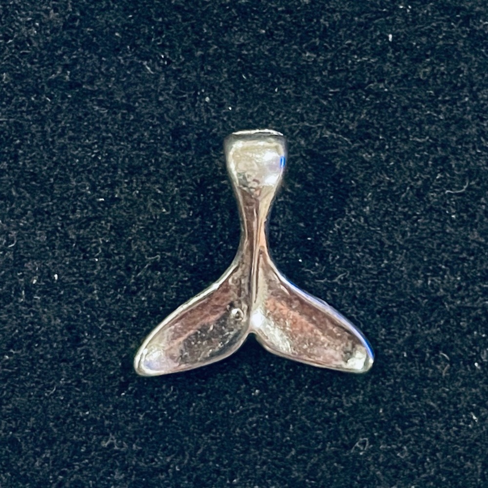 Silver Whale’s Tail Pendant